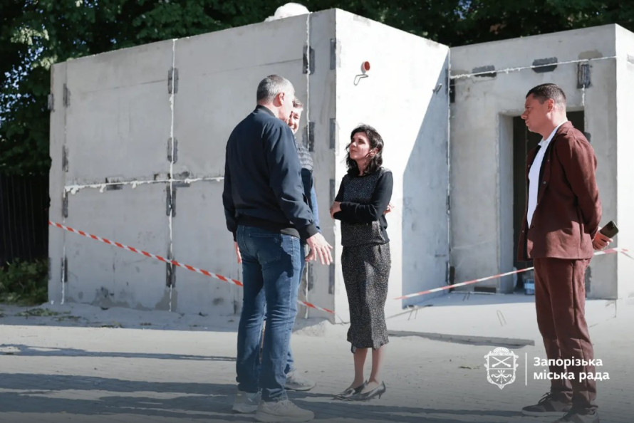 У Запоріжжі в кількох районах міста встановлять мобільні укриття (фото)