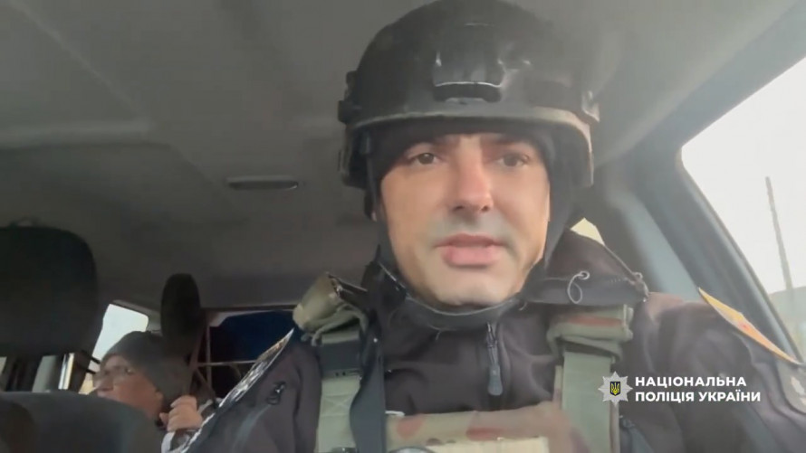 "Ніколи не думала, що дрон залетить у підвал" - щодня з прифронтових територій Запорізької області вивозять людей (відео)