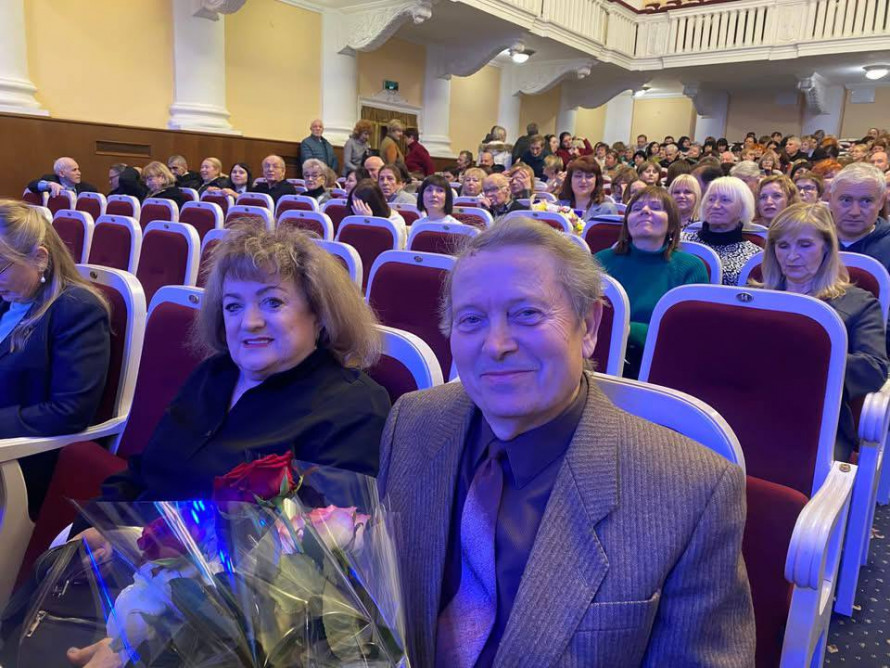 Усі твори неймовірні - у Запоріжжі авторський концерт відомої композиторки зібрав зірок філармонії