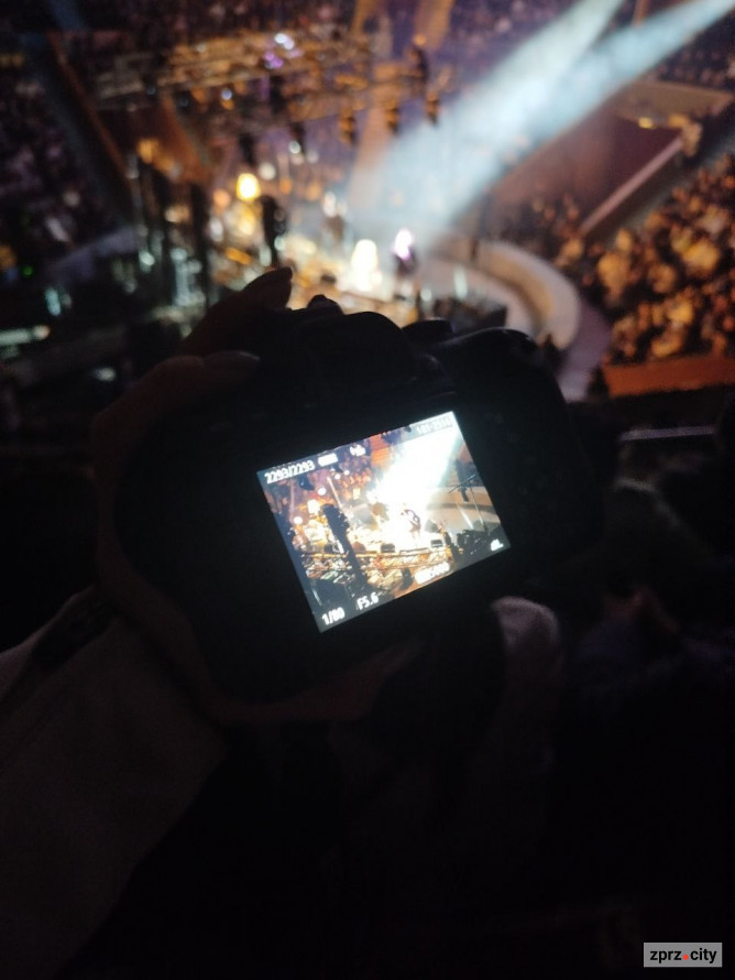 Коли зал співає разом: у Запоріжжі відбувся особливий концерт гурту "Антитіла" (фото)