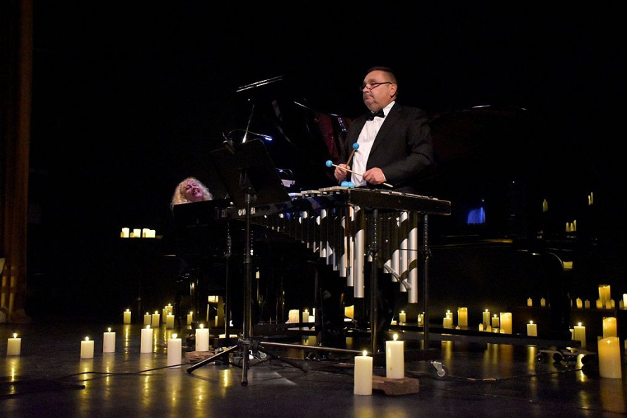 «Мелодії при свічках» у запорізькій філармонії пройшов дуже атмосферний концерт