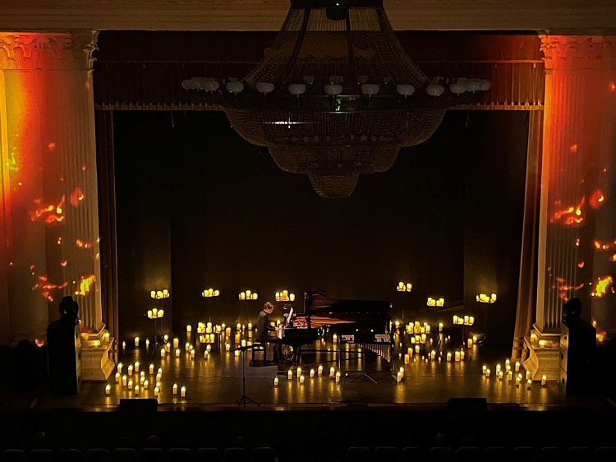 «Мелодії при свічках» у запорізькій філармонії пройшов дуже атмосферний концерт