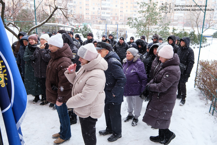 Назавжди 36 - у Запоріжжі відкрили меморіальну дошку поліцейському, який загинув на фронті (фото)