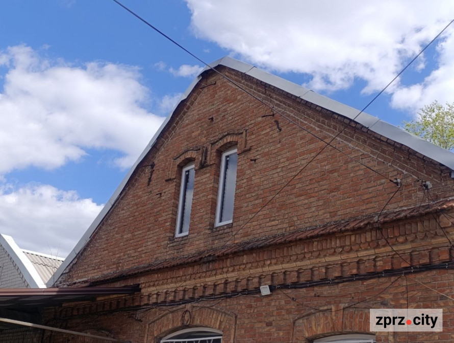 Від найстарішої школи до справжнього замку: які незвичайні менонітські будівлі можна побачити в Запоріжжі (фото)