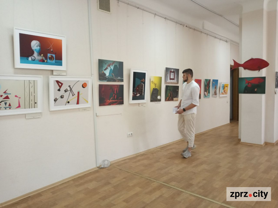 У Запорізькому художньому музеї показали сюрреалістичний калейдоскоп - фото