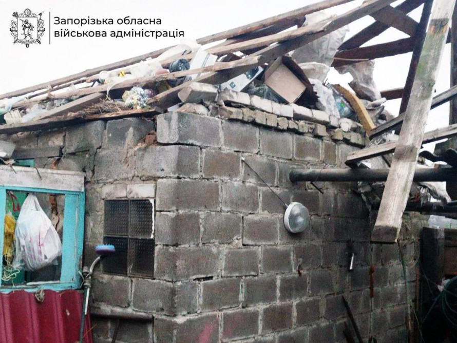 Росіяни завдали ракетного удару по Запорізькому району - поранений чоловік
