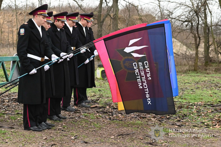 Коріння пам’яті - у Запоріжжі висадили дерева на честь полеглих Захисників (фото)