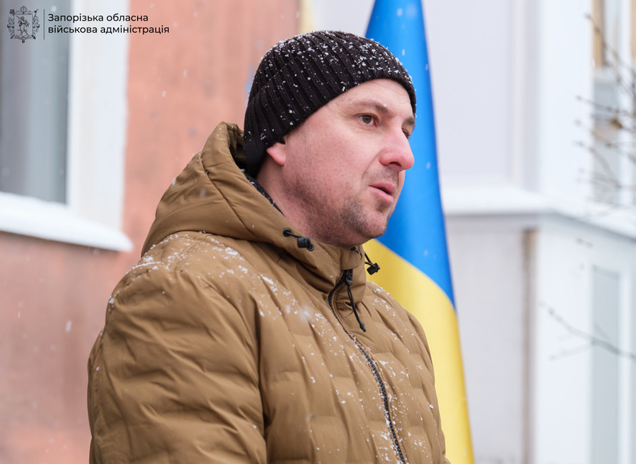 Назавжди 36 - у Запоріжжі відкрили меморіальну дошку поліцейському, який загинув на фронті (фото)