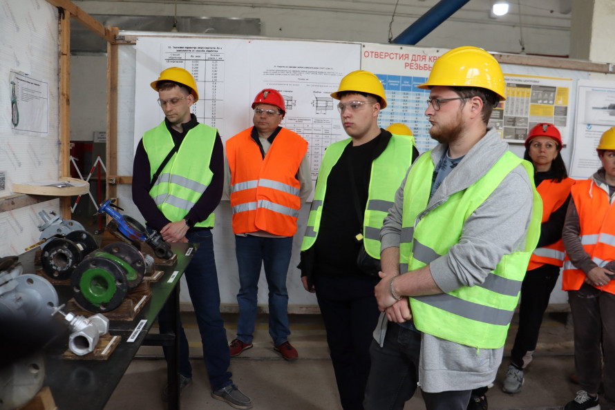 Стажування і співпраця за кордоном: як студенти Метінвест Політехніки проходять практику в ЄС