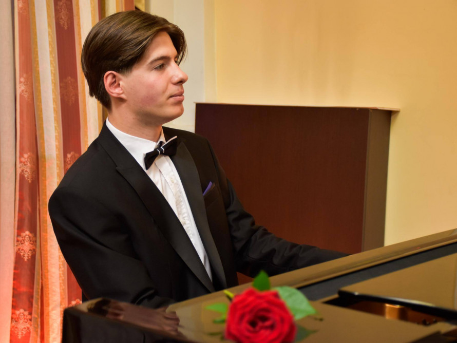 Ніжність та пристрасть: які прем'єри підготували у запорізькій філармонії до 8 Березня