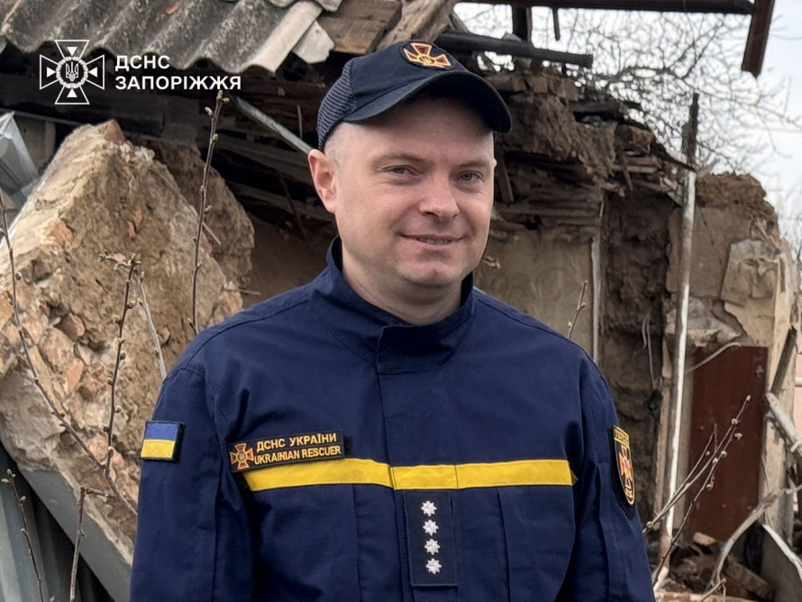 "Коли нам вдалося знайти її голову - це було полегшення": запорізькі надзвичайники врятували 15-річну дівчину з-під завалів