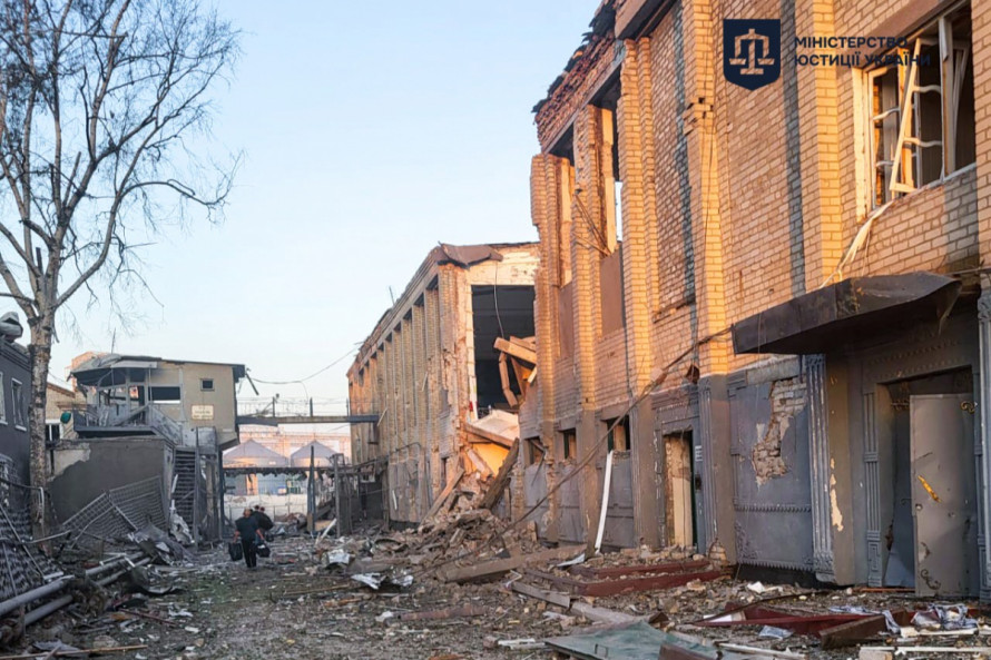 Удар по колонії, незвичайна виставка, вандалізм у парку - важливі новини Запоріжжя за тиждень