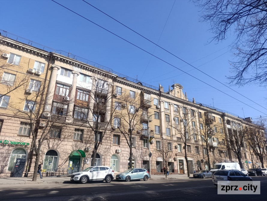 Атмосфера старого міста: які незвичайні будівлі можна побачити в історичному центрі Запоріжжя (фото)