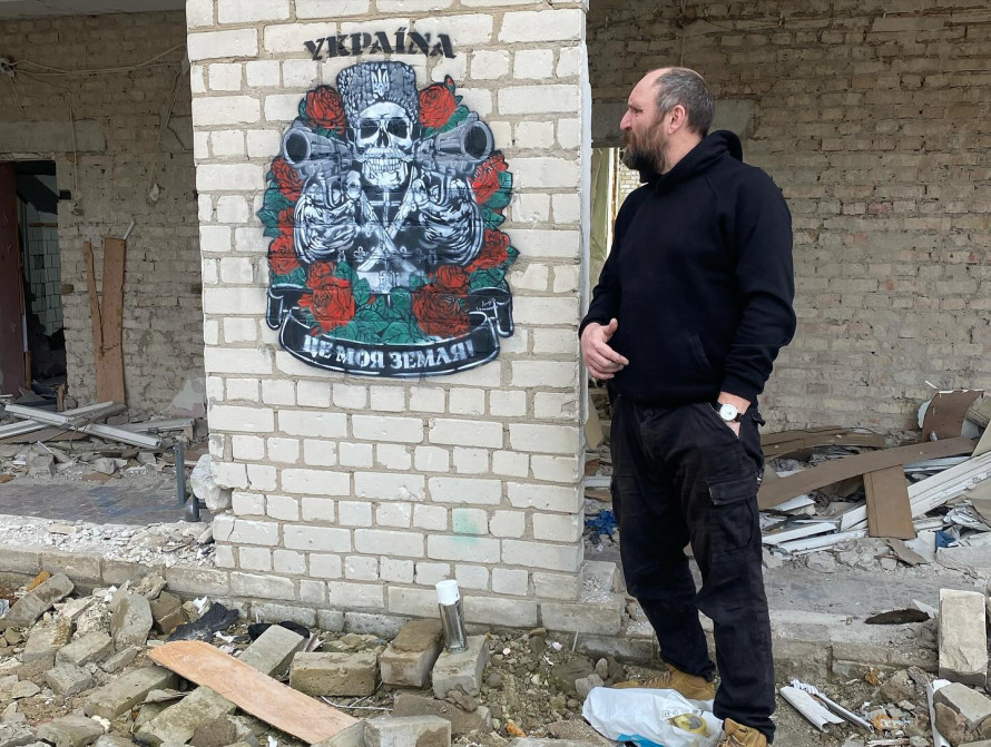 У Запоріжжі розписав стіни лауреат Шевченківської премії - ексклюзивне інтерв'ю