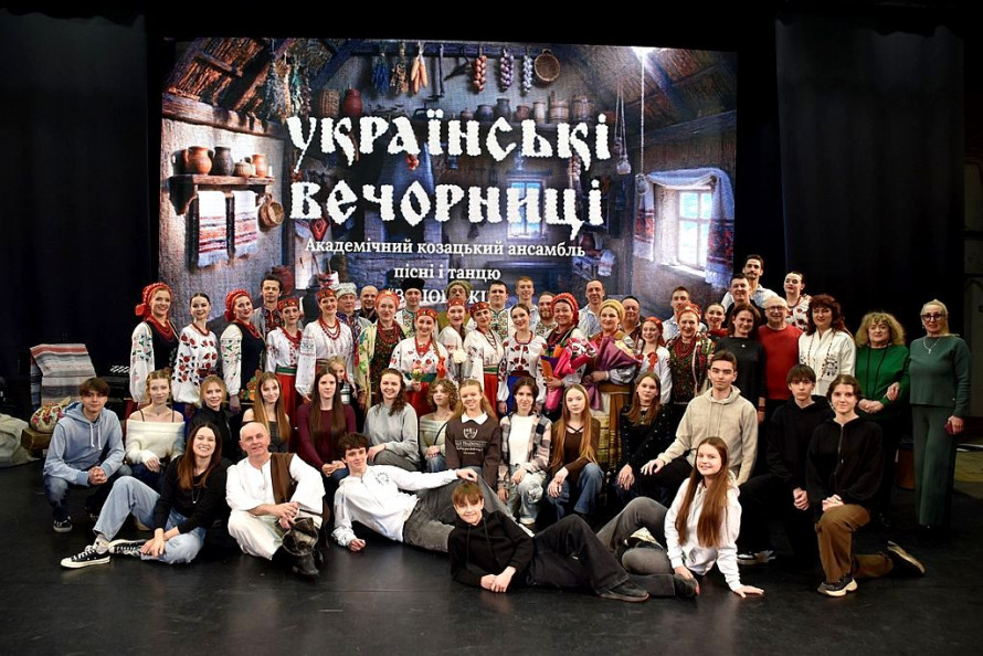 У запорізькій філармонії показали яскраву прем'єру мюзиклу з українським колоритом - фото