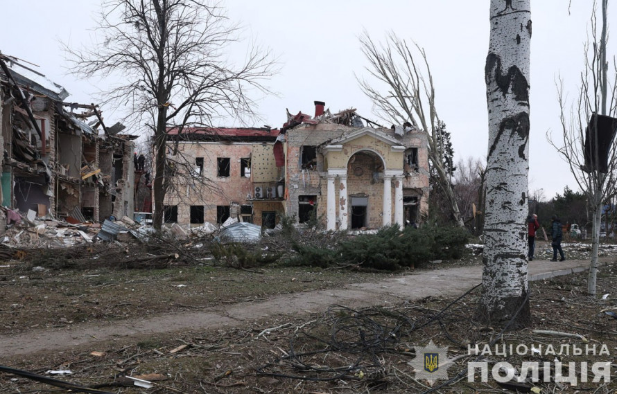 Внаслідок обстрілу Запоріжжя зазнали пошкоджень ботанічний сад, краєзнавчий музей та інші заклади культури - подробиці