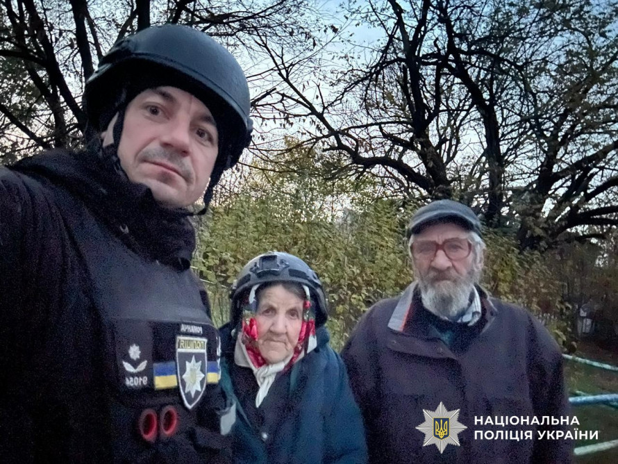 "Найстрашніше - не довезти": як відбувається евакуація з прифронтових громад на Запоріжжі (фото, відео)