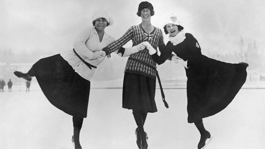 Леді та джентльмени на ковзанах – як змінилася Зимова Олімпіада за сто років (фото)