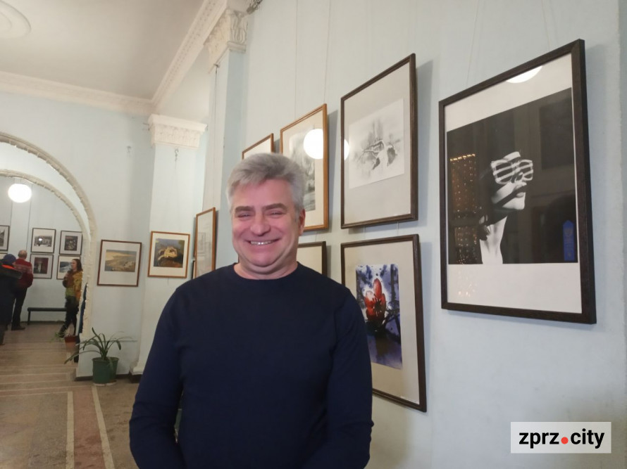 Запорізькі фотохудожники завершують рік великою виставкою - показали багато еротики