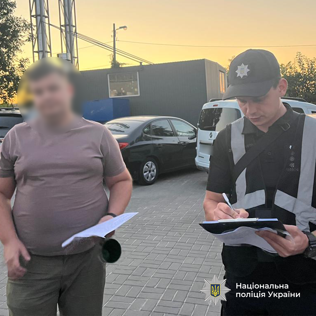 У Запоріжжі адвокатка організувала угруповання, що надавало незаконну специфічну допомогу чоловікам - фото, відео