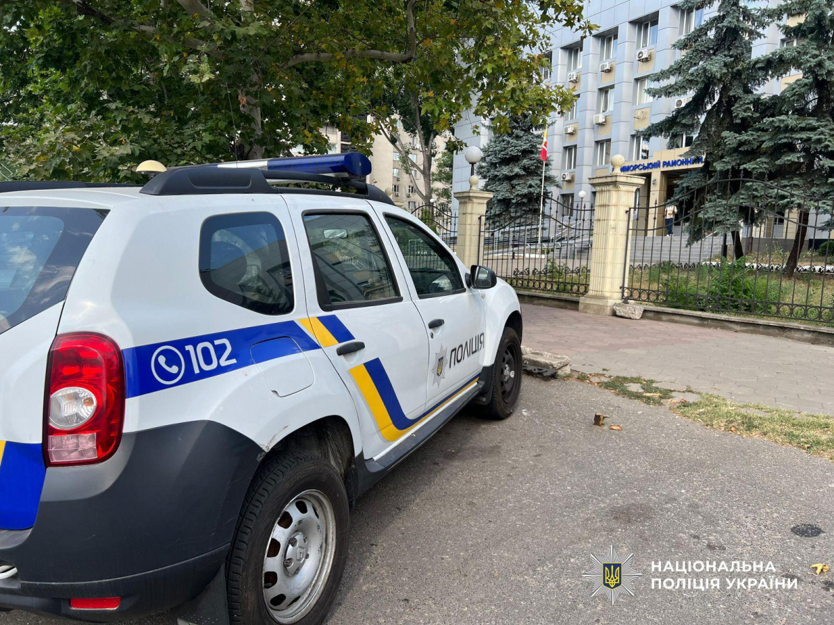 Скоїла третє вбивство - в Одесі жінка із Запорізької області забила до смерті співмешканця (фото)