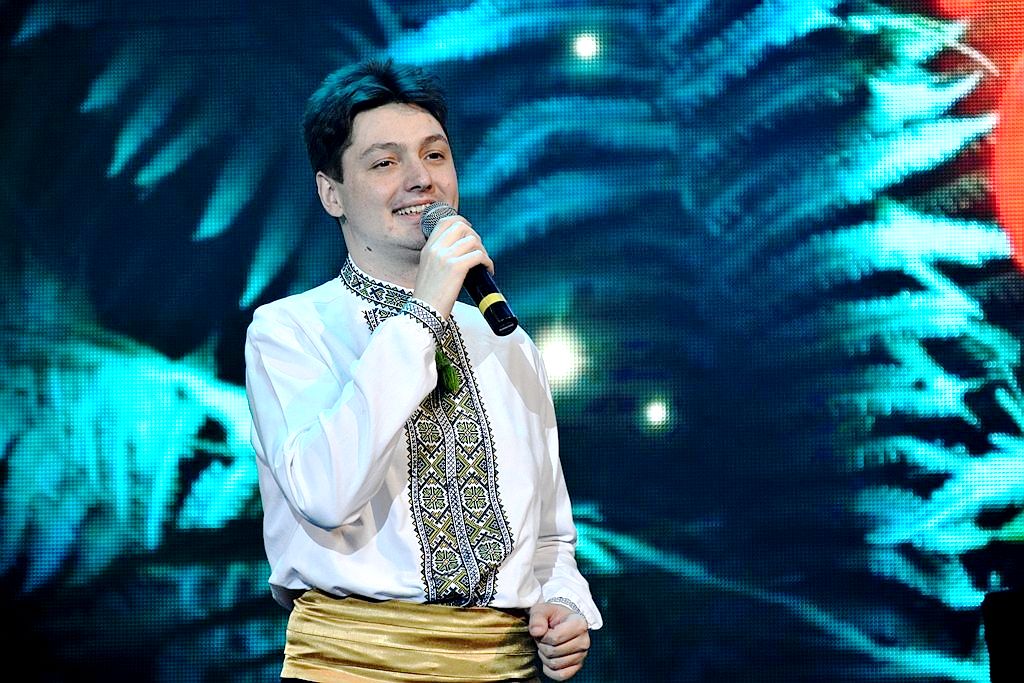 Занурилися в «золоту епоху» - у Запоріжжі українські хіти минулого сторіччя звучали по-сучасному