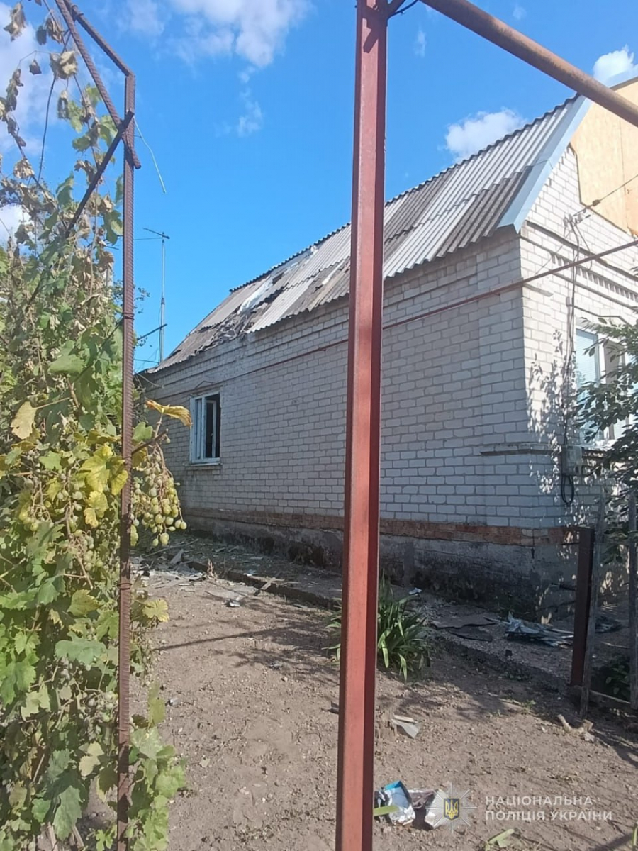 Дві атаки - троє постраждалих: армія рф завдала 850 ударів по Запорізькій області (фото)