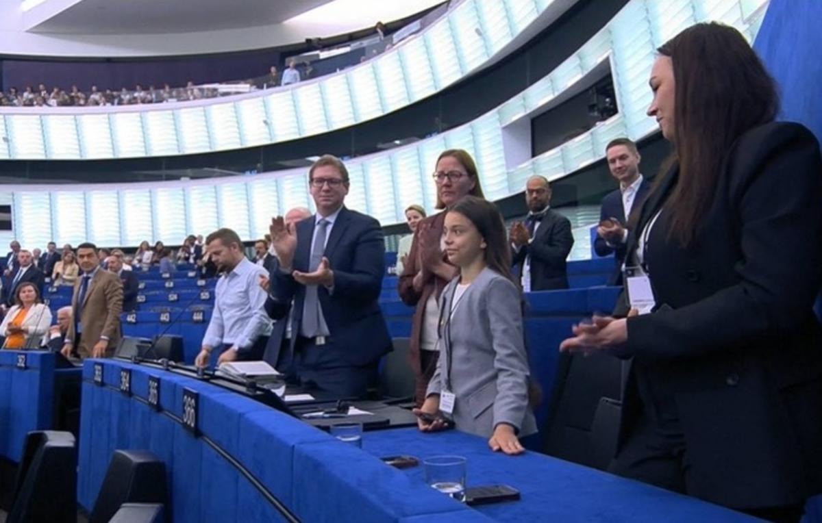 Саша Паскаль виступила в Європарламенті: Урсула фон дер Ляєн розповіла про її «Танець свободи»