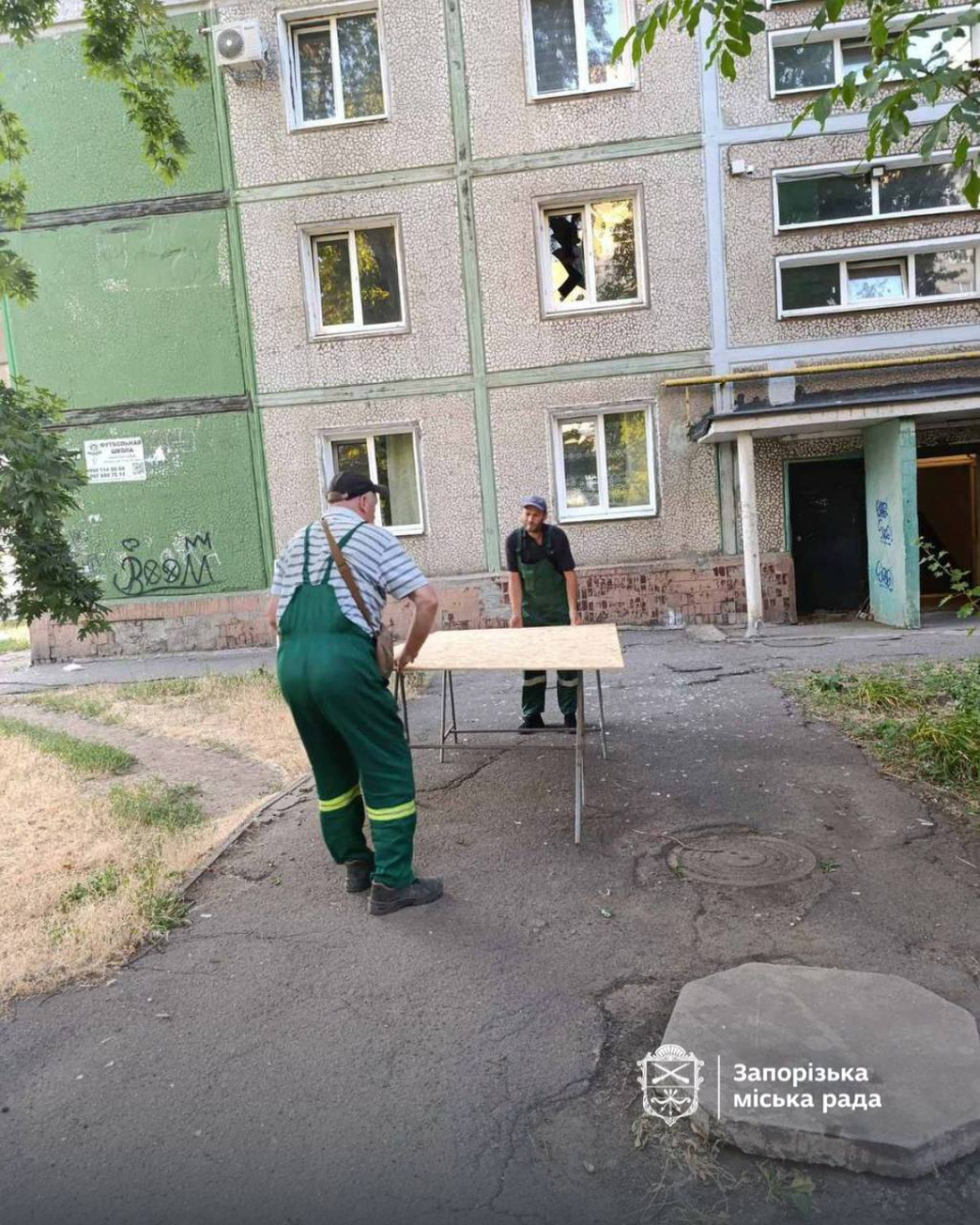 Вранці ворог ударив ракетами по Запоріжжю - що наразі відомо про наслідки (фото)