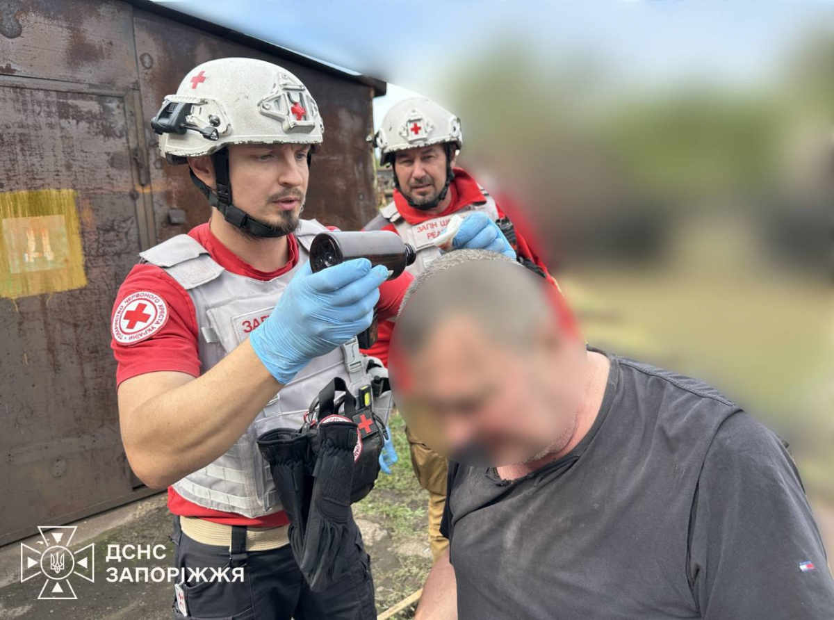 33 людини постраждали через ворожий удар по Запоріжжю: 17 із них у лікарнях 