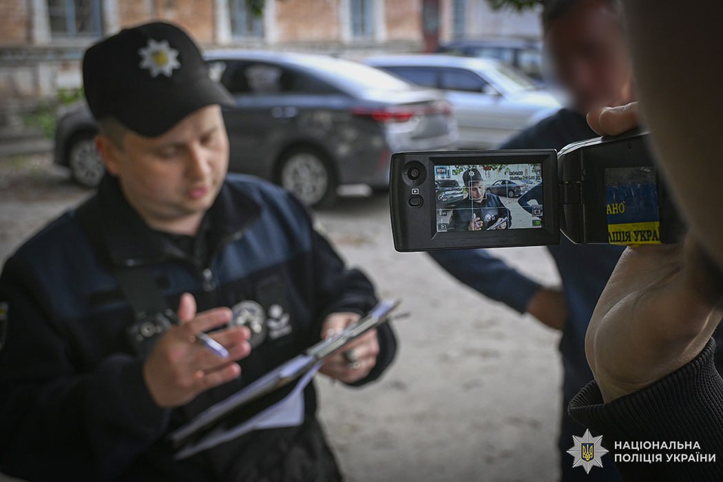 Захотілося розваг - вночі у Запоріжжі неповнолітні студенти викрали машини (фото)
