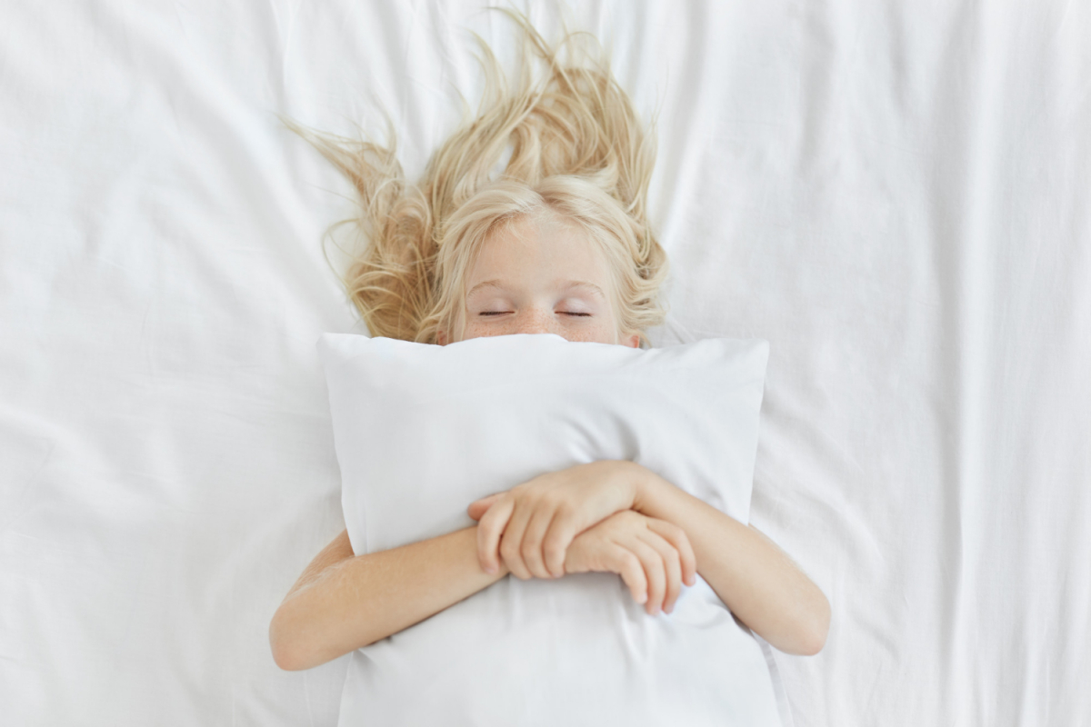 Жодної хімчистки: як доглядати за подушками самостійно