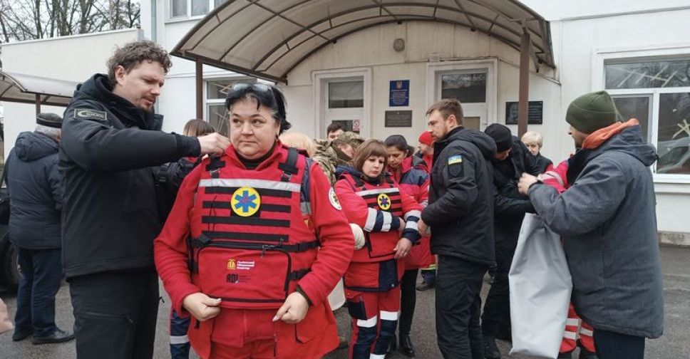 Медики швидкої допомоги Запорізької області отримали зручні бронежилети