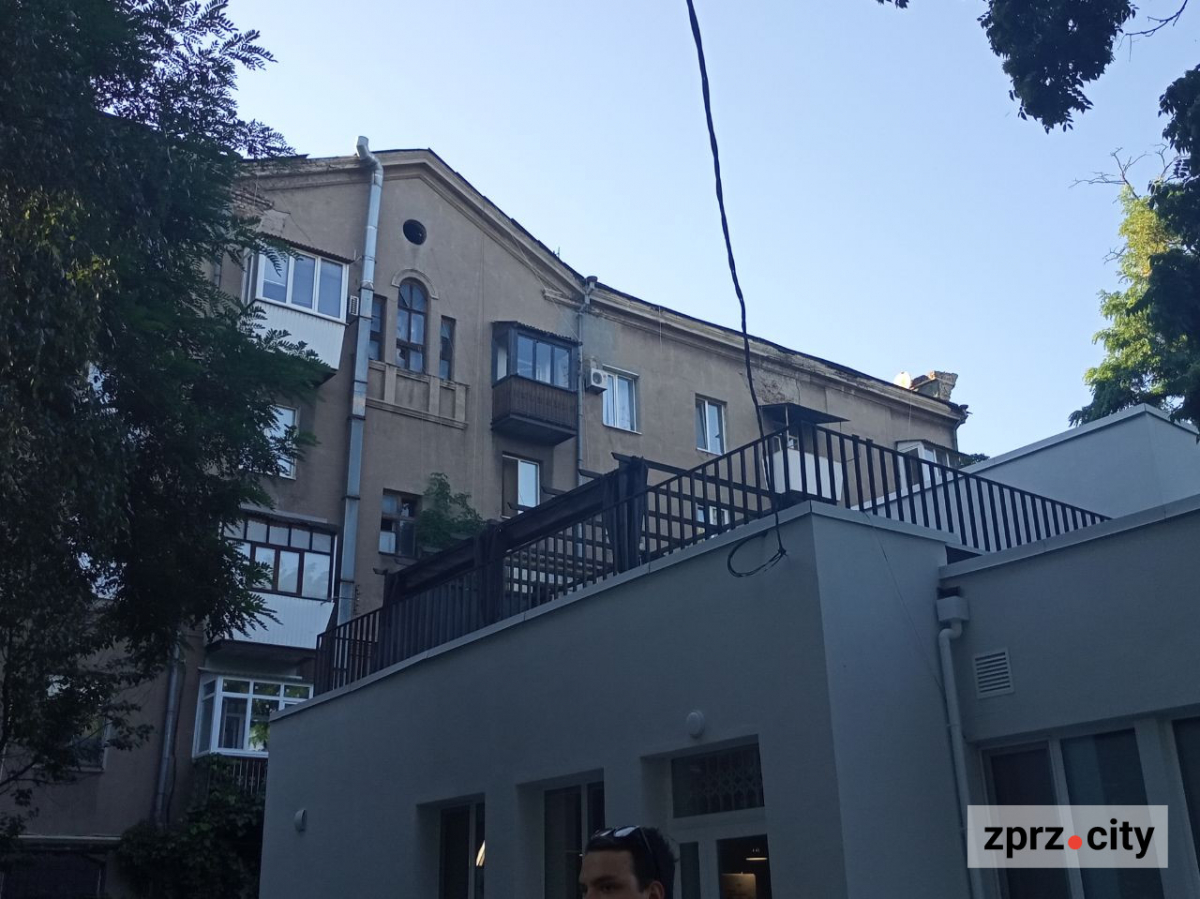 Запорізький музей провів безкоштовні екскурсії Шостим селищем - архітектурні цікавинки (фоторепортаж)