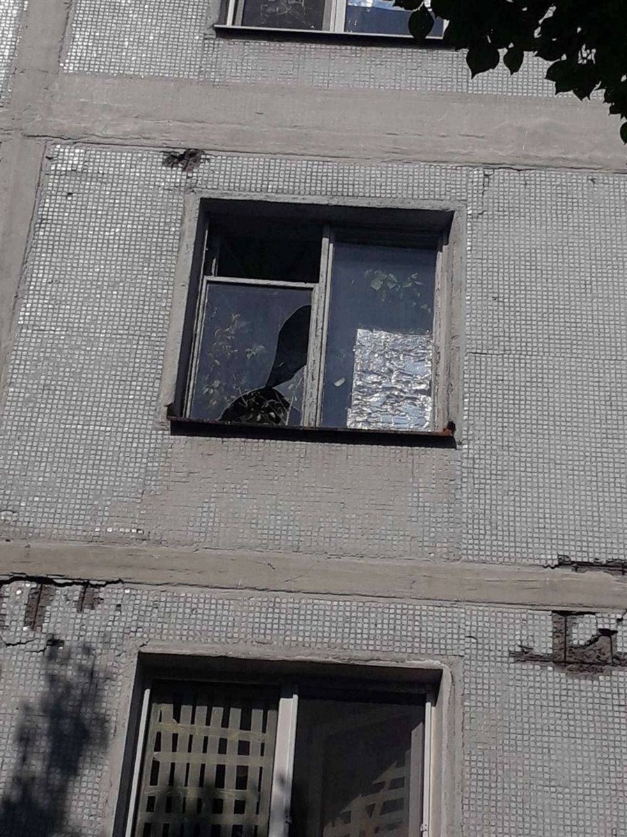 Як виглядає місце ворожого обстрілу в Запоріжжі: фото, нові подробиці