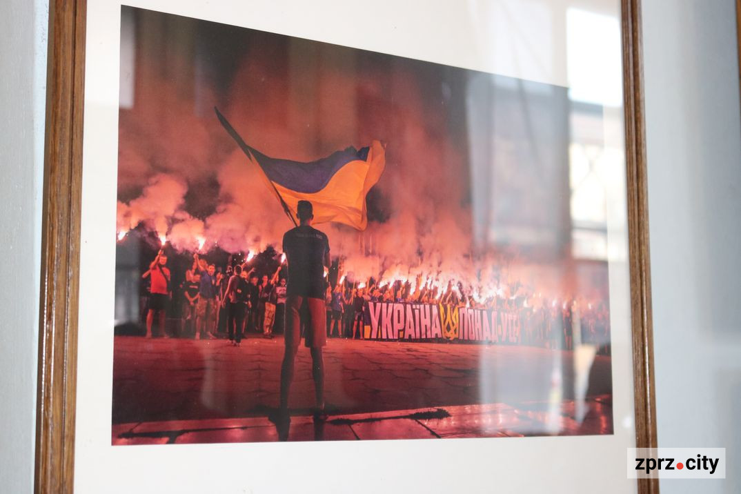 До Дня Незалежності фотохудожники показали, чим живе Запоріжжя під час повномасштабної війни
