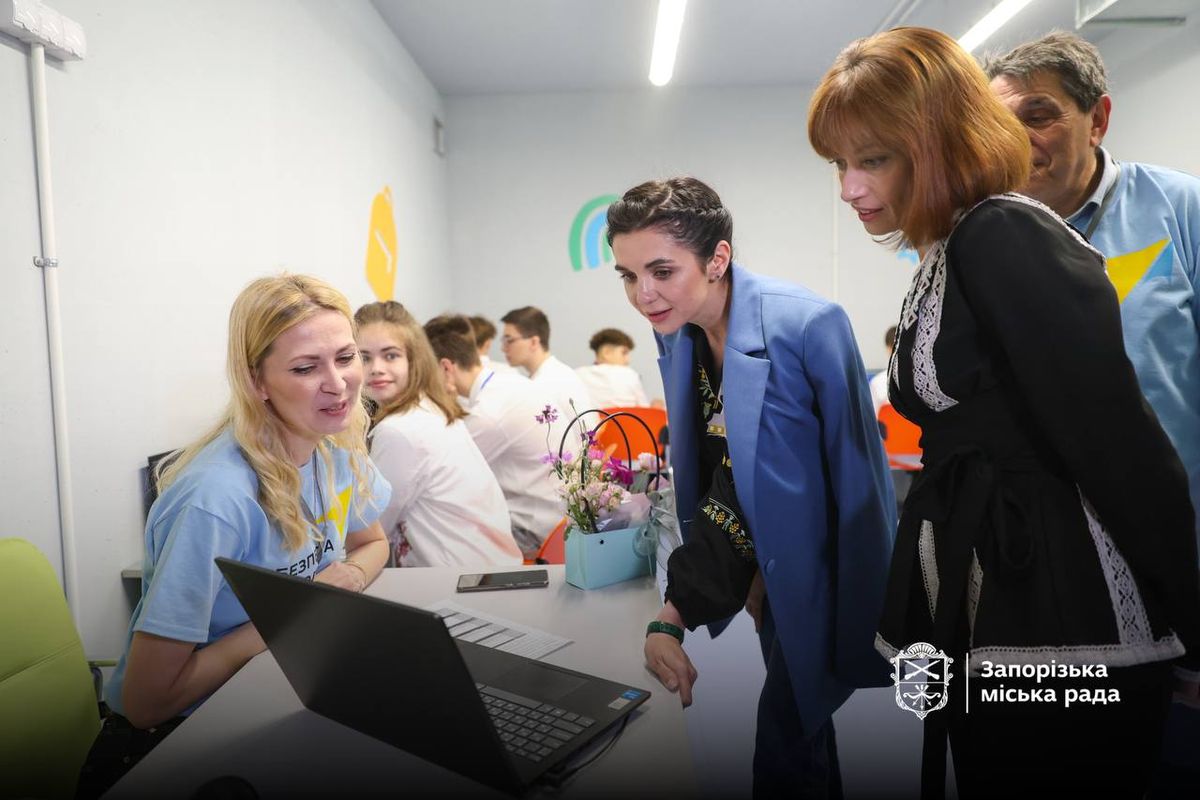 Побудували за 7 місяців - у Запоріжжі почала працювати восьма підземна школа (фото, відео)