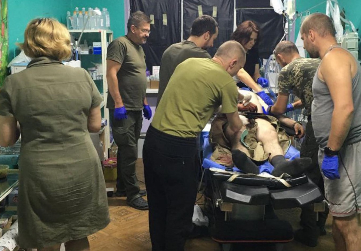 Медицина катастроф на постійній основі: як рятують життя пораненим біля лінії фронту на Запоріжжі