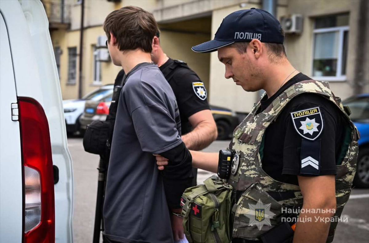 У Запоріжжі грабіжник забув на місті злочину мобільний телефон: подробиці справи