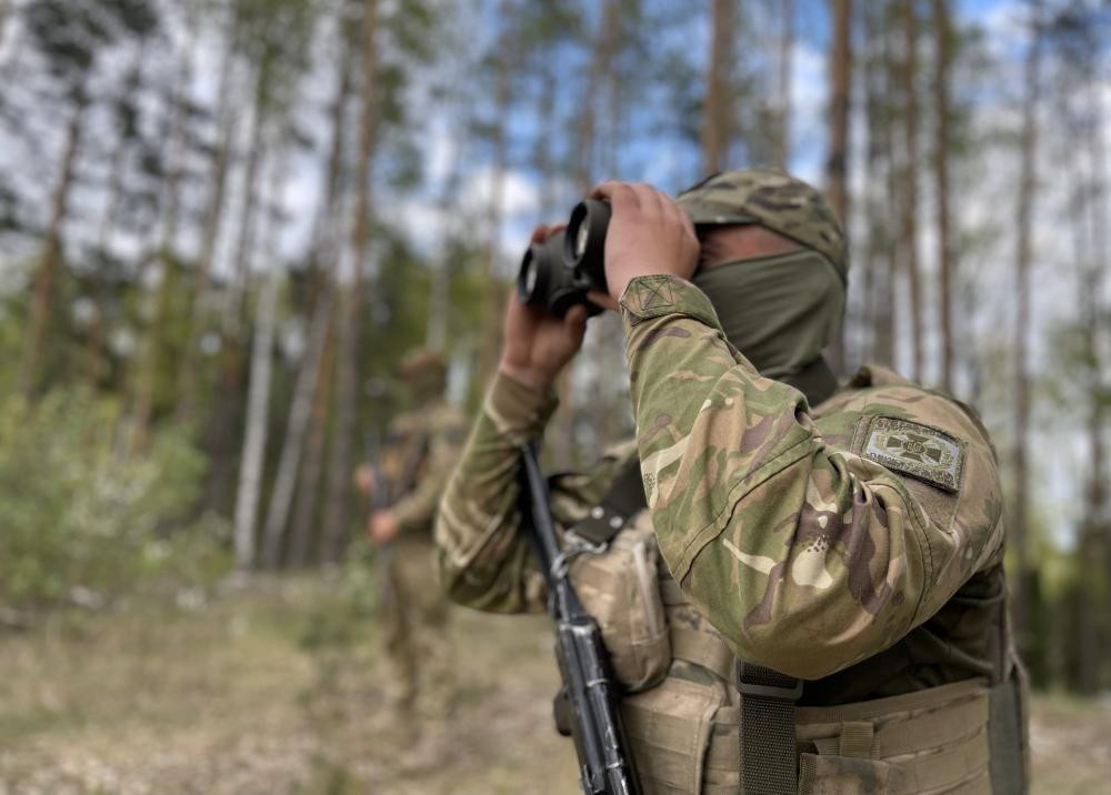Забрели у болота і заблукали – двоє мешканців Запоріжжя потрапили в халепу в прикордонні Рівненщини (фото)