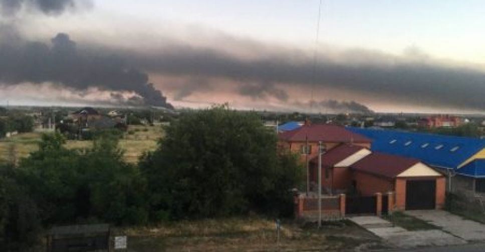 Запах гару після вибухів на аеродромі жителі окупованого міста Запорізької області назвали “ароматом перемоги”