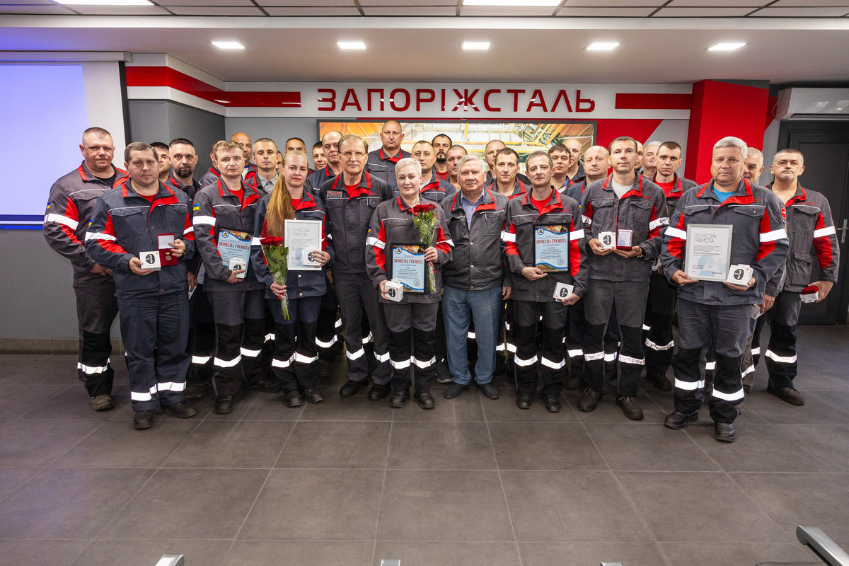 На Запоріжсталі до Дня металурга та гірника відзначили кращих працівників