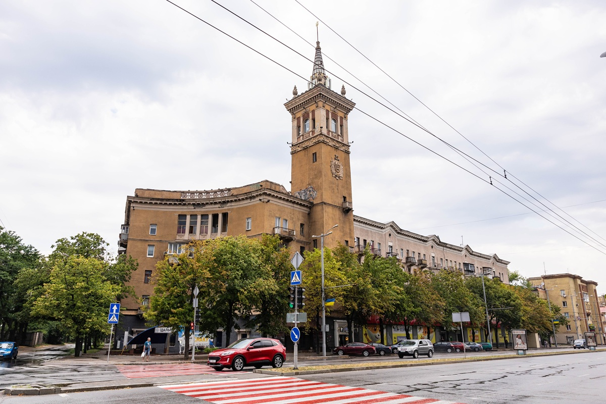 Графіті, вечірки, театри й дегустації — афіша подій у Запоріжжі на найближчі дні