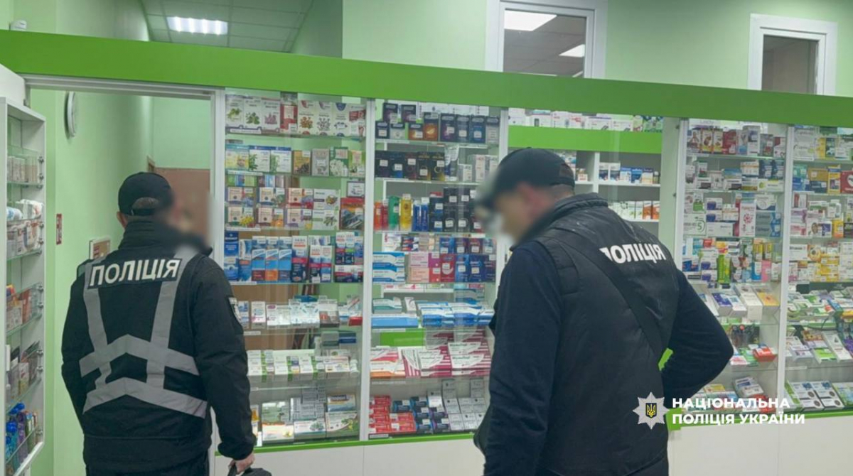 У Запоріжжі викрили схему незаконного ввезення та збуту незареєстрованих ліків для онкохворих (фото, відео)