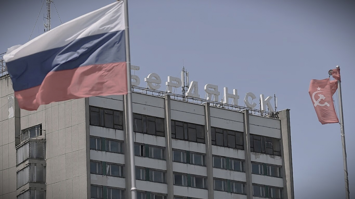 Впроваджував «рубльову зону» в окупації: жителя Бердянська судитимуть за співпрацю з окупантами (фото)