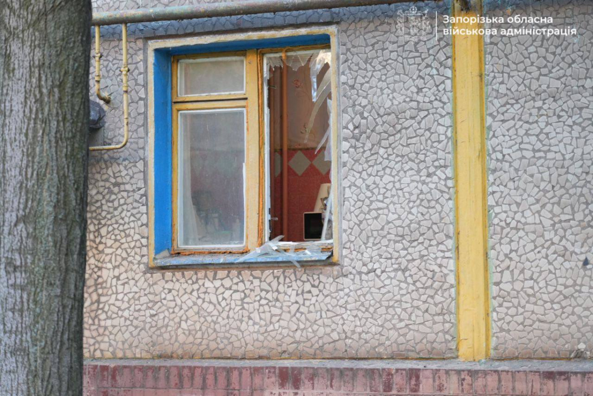 Вранці ворог ударив ракетами по Запоріжжю - що наразі відомо про наслідки (фото)