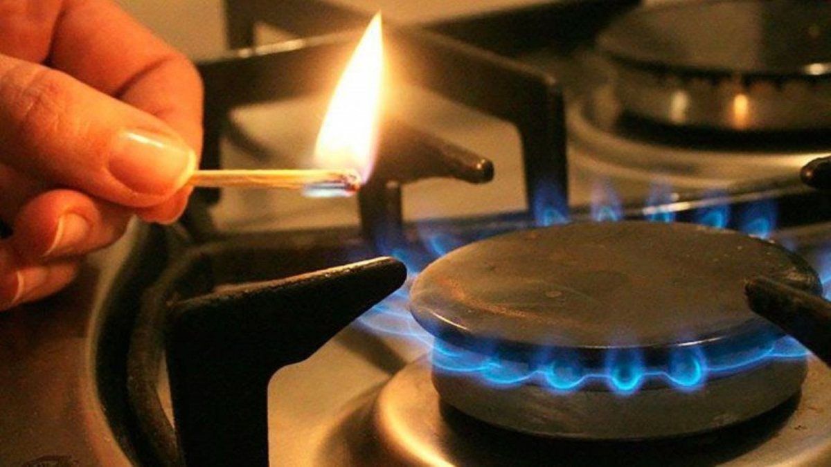 У Запоріжжі через помилку горе-фахівців багатоповерхівка залишилась без газу - в трубах виявилася вода