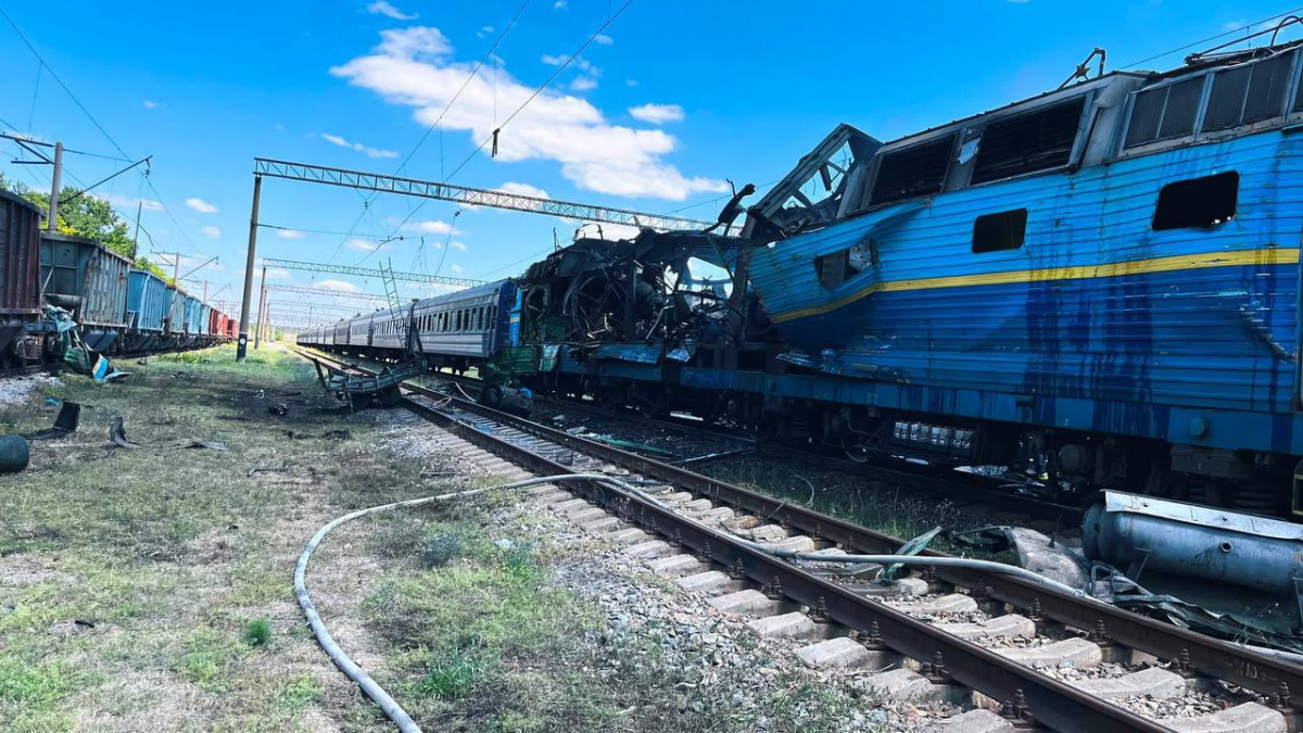 На Запоріжжі російський дрон вдарив по пасажирському поїзду