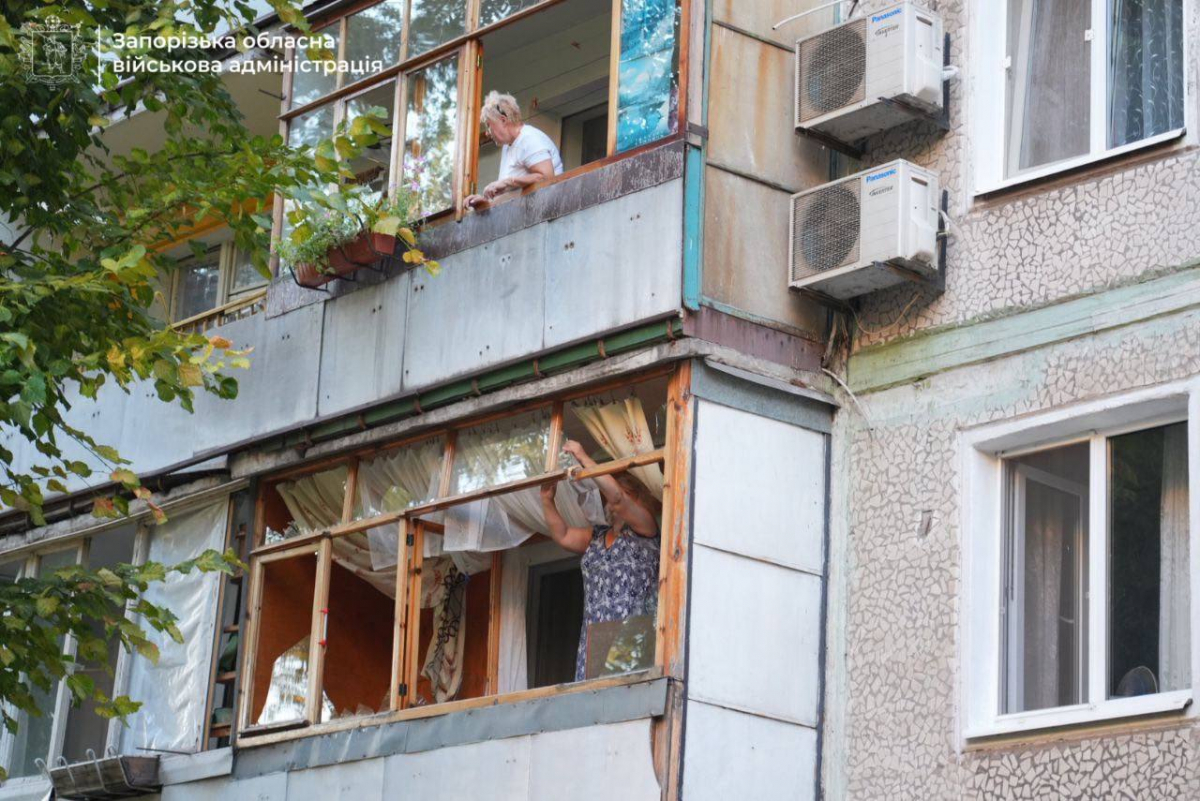 Вранці ворог ударив ракетами по Запоріжжю - що наразі відомо про наслідки (фото)
