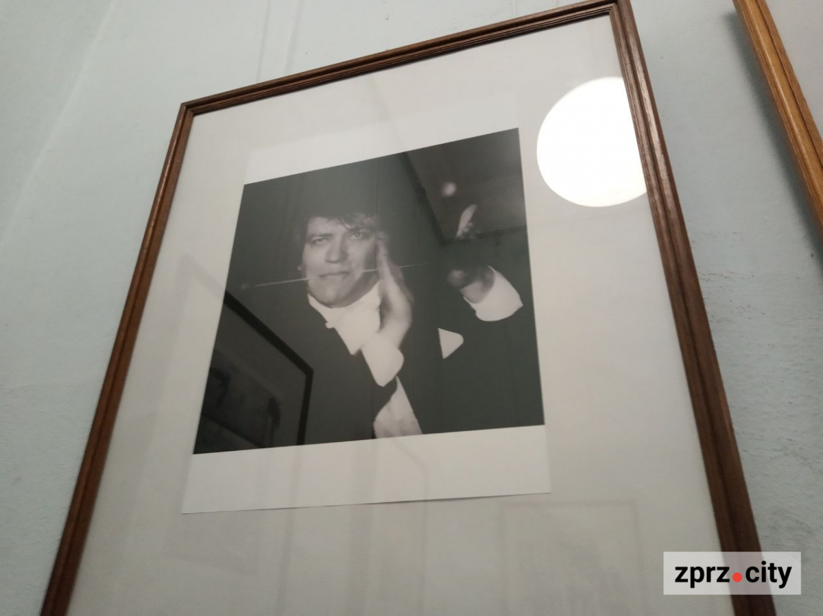 У день народження відомий фотохудожник показав у Запоріжжі рідкісні світлини - виставка, яку не можна пропустити